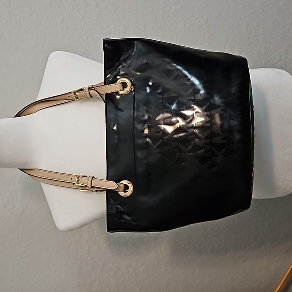 MICHAEL Michael Kors Jet Set Black Patent shoulder bag - Picture 5 of 14